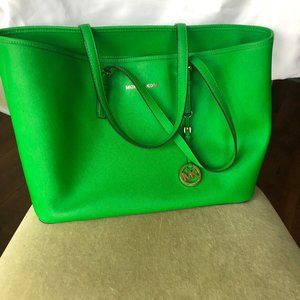Michael Kors Jet Set Large Laptop Tote